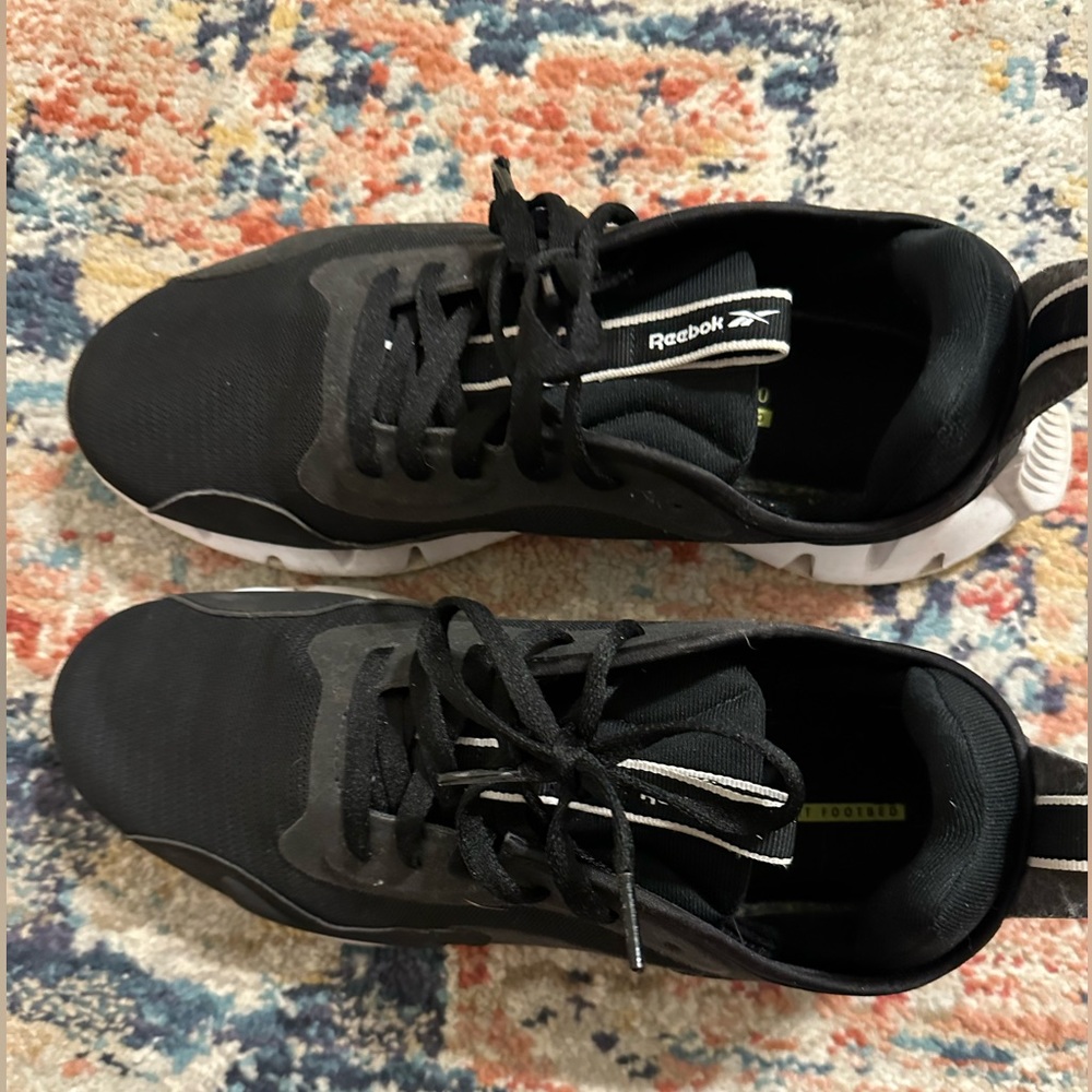 Reebok Zig Dynamica Sneaker - Picture 3 of 3